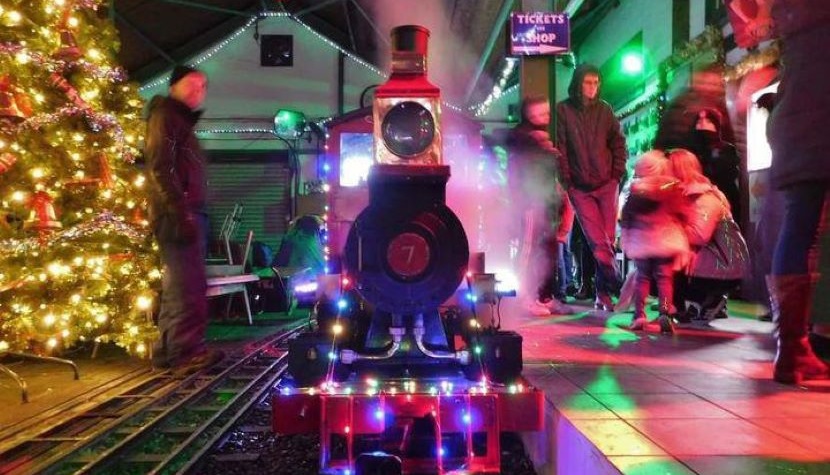 Eastleigh Lakeside Railway Christmas Lights